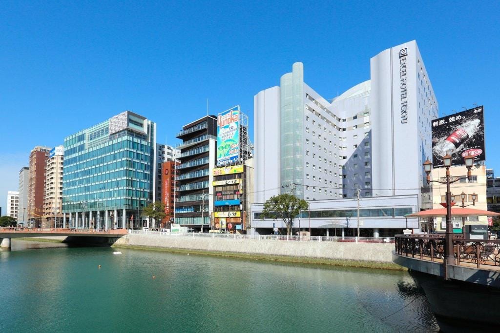 Ultimate Comfort: Fukuoka's Top 5 Luxury Hotels for Families