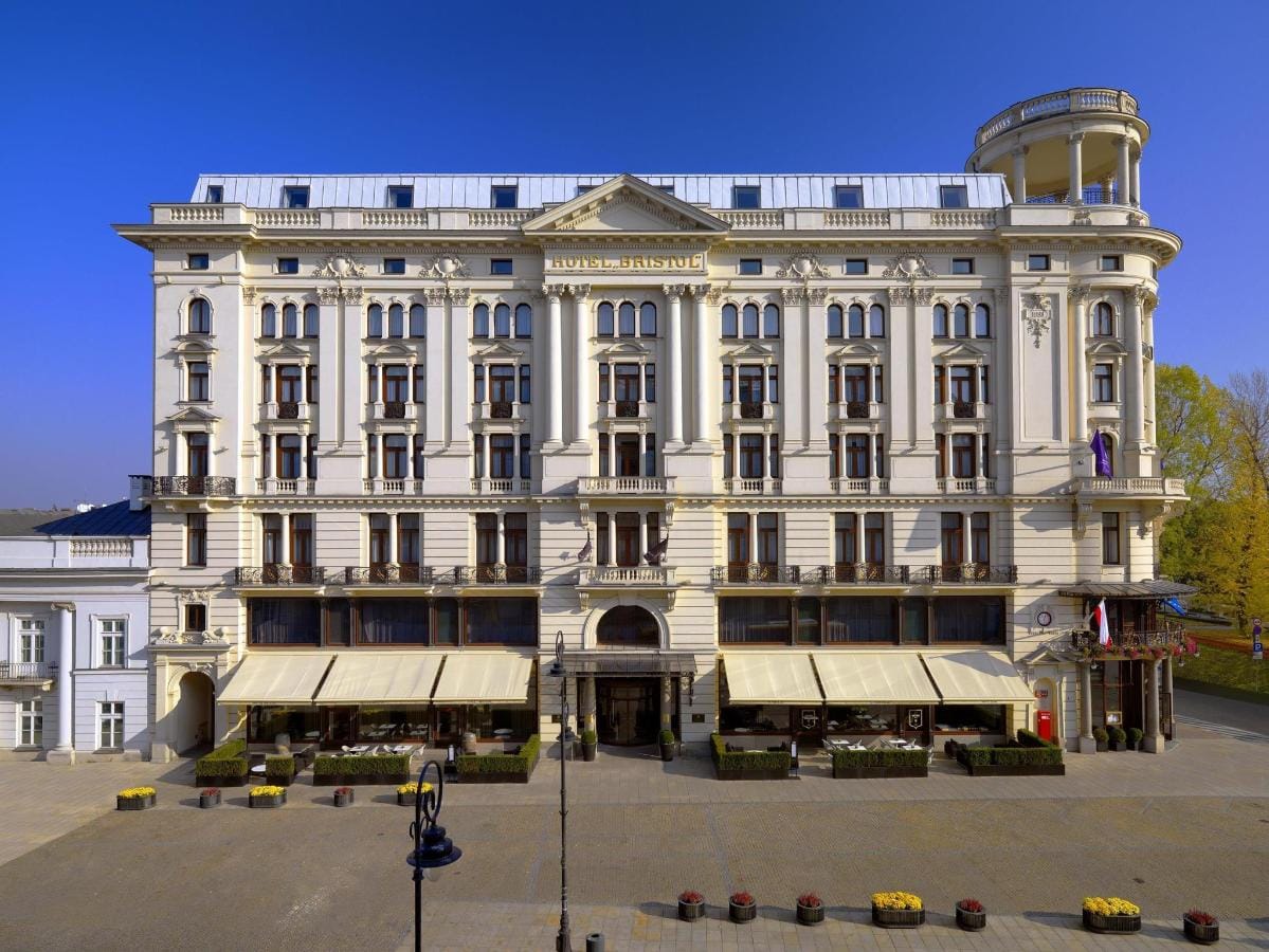 Luxury and Comfort: Warsaw's Top 5 Hotels for Couples