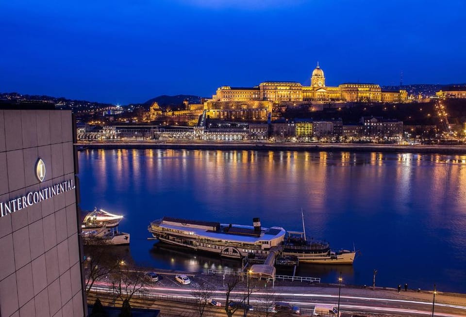 Luxury and Comfort: Budapest's Top 5 Hotels for Couples