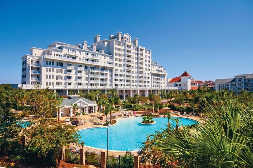 The Ultimate Guide to Destin’s Top 5 Popular Hotels